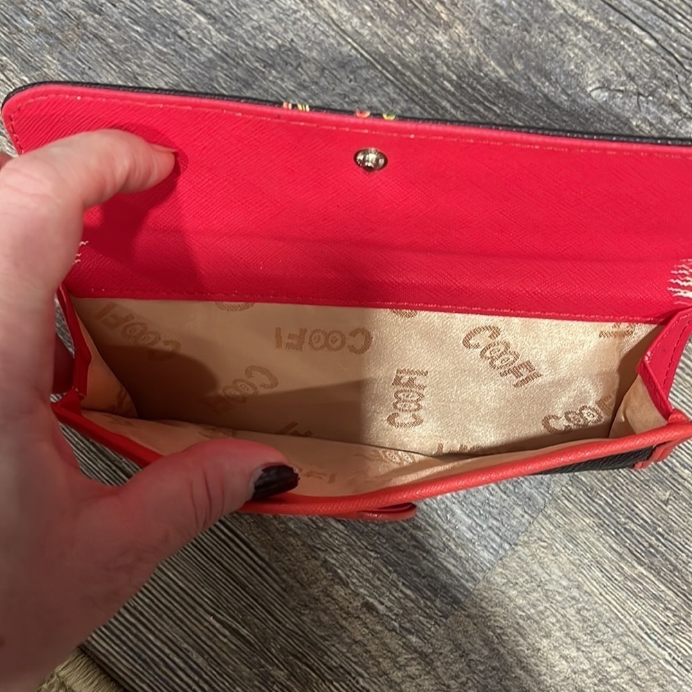 Wallet - Picture 4 of 11
